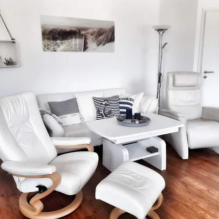 Ferienwohnung Wellenreiter Sassnitz Buitenkant foto